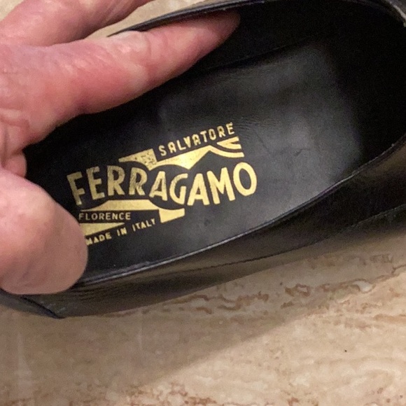 Men’s shoes size 9 1/2 B.  Salvatore FERRAGAMO Florence Made In Italy. - Picture 10 of 16